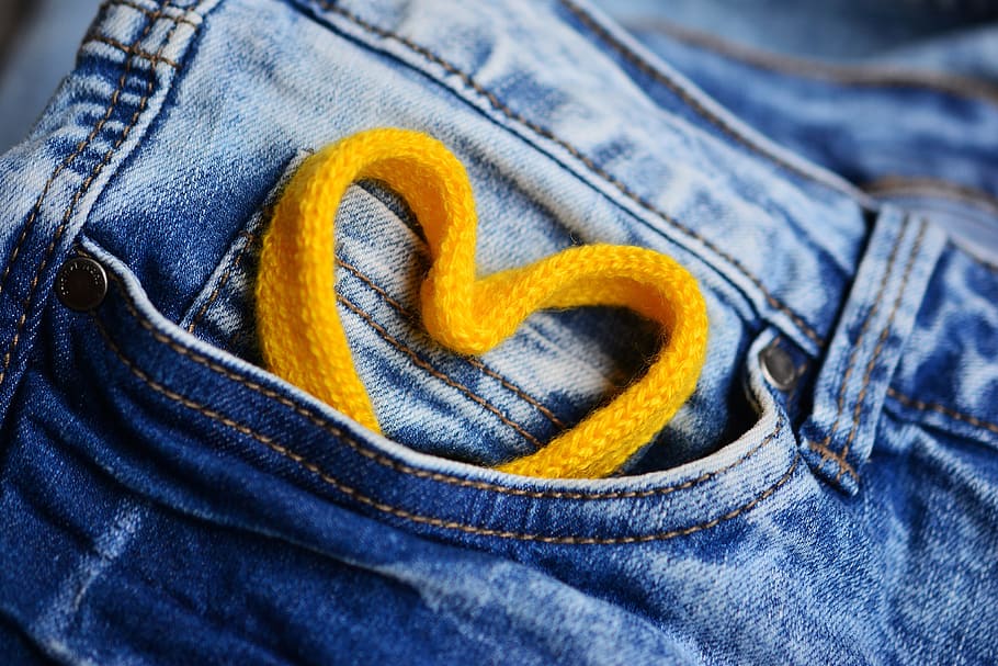Pocket Of Denim Jeans With Love Heart, Various, Clothes, - Full Hd Jeans Background - HD Wallpaper 