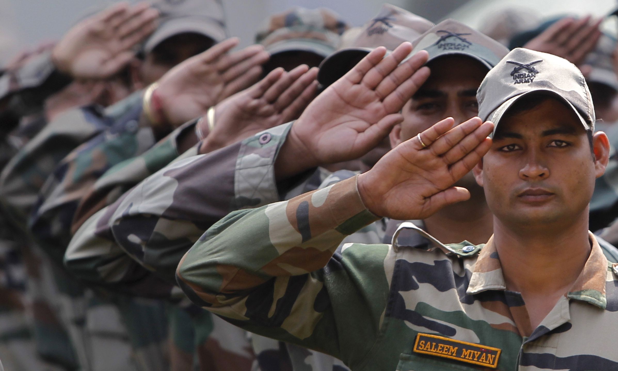 Indian Army Salute Hd - HD Wallpaper 
