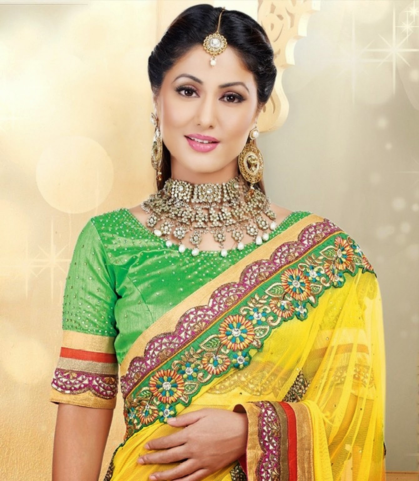 Download Hina Khan Hd Wallpaper, Images And Photos - Hina Khan In Saree - HD Wallpaper 