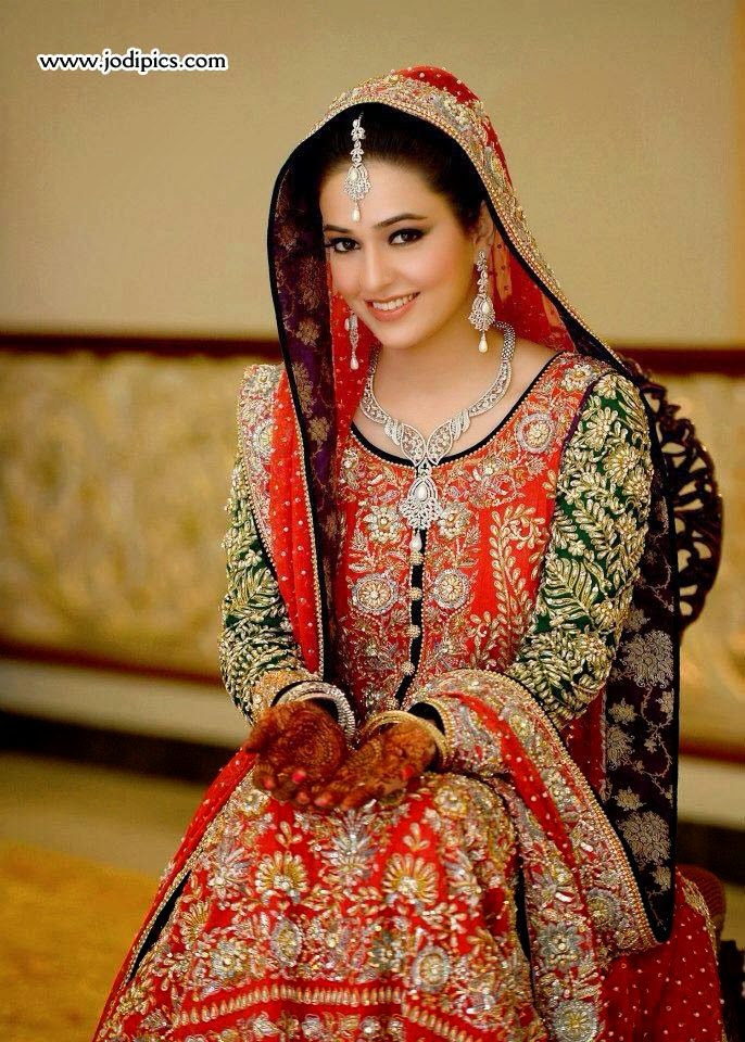 Dulhan Wallpaper Dress - Dulhan Sharara Design - HD Wallpaper 