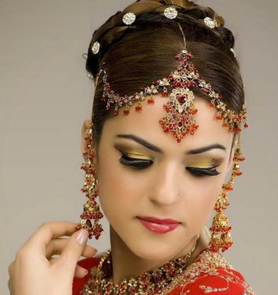 Beautiful And Latest Dulhan Wedding Makeup 2014-2015 - Beautiful Dulhan -  963x1022 Wallpaper 