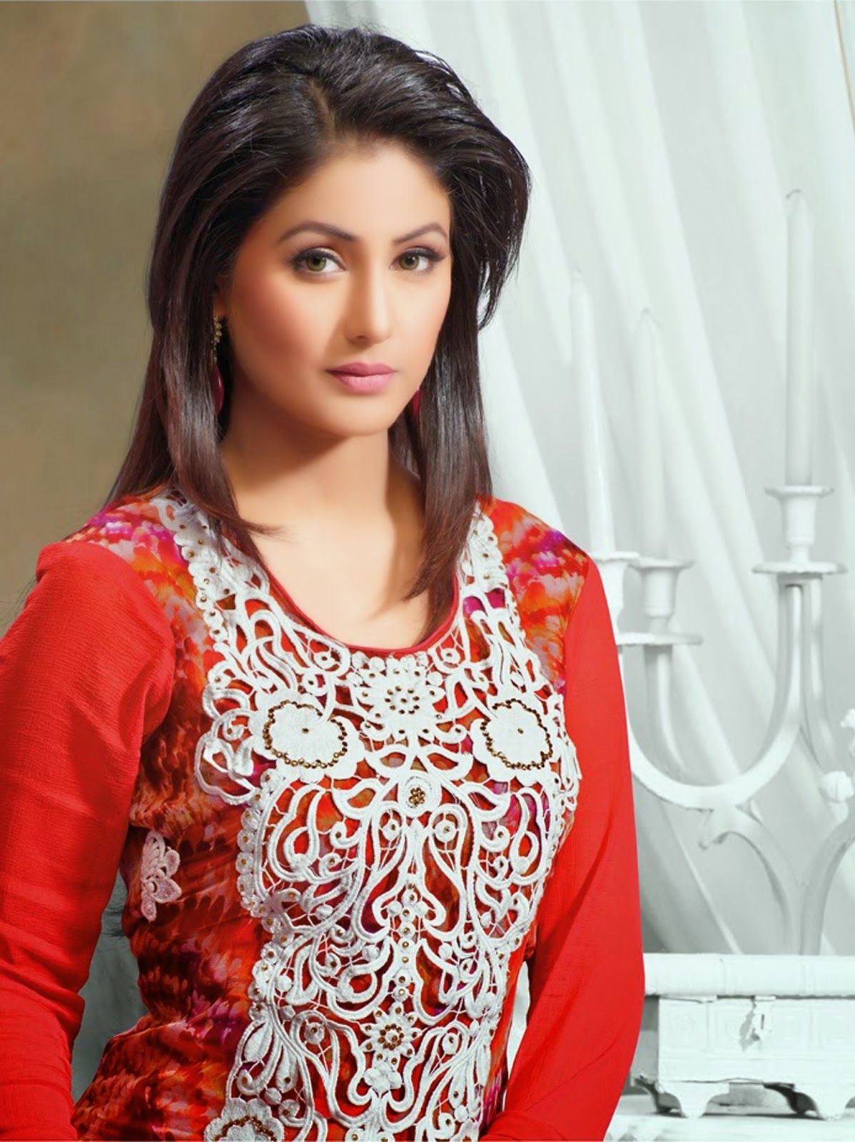 Download Hina Khan Hd Wallpaper, Images And Photos - Hina Khan Photos Download - HD Wallpaper 