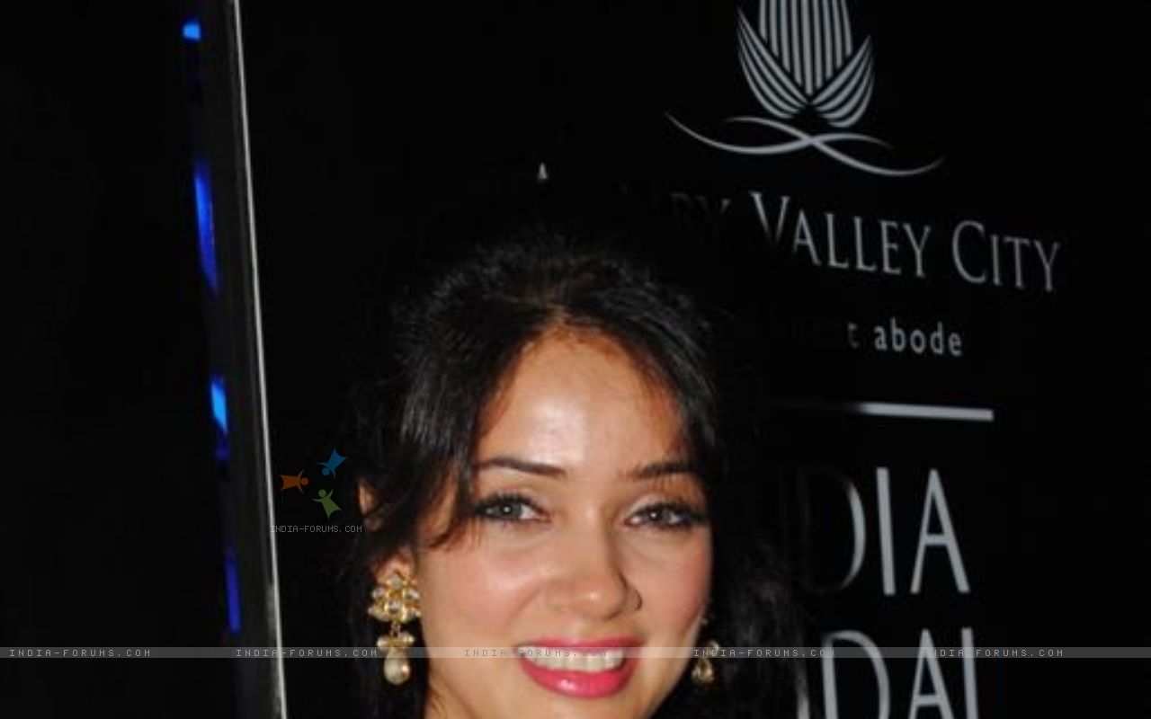 Aamby Valley - HD Wallpaper 