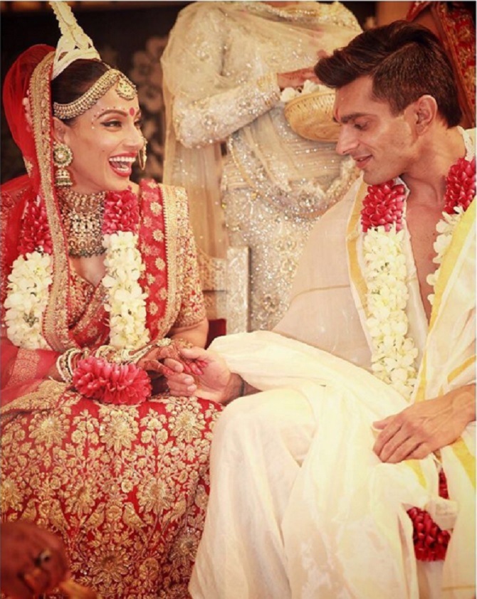 Bipasha Basu, Karan Singh Grover - Bipasha Basu Husband Wedding - HD Wallpaper 