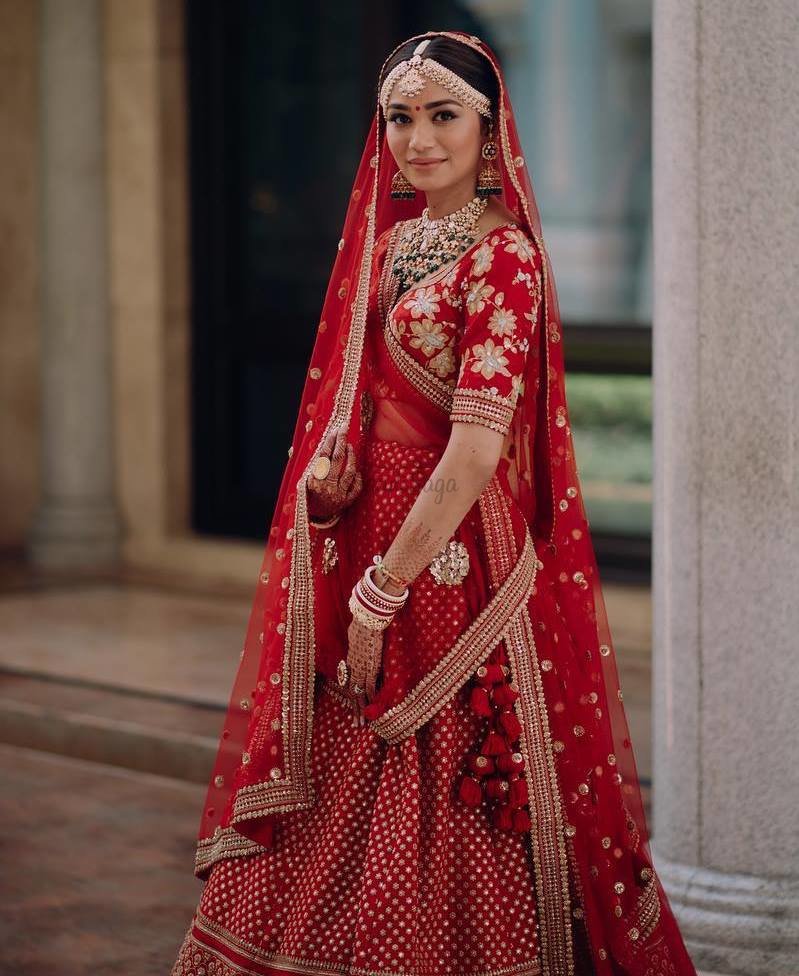 Brides In Red Lehenga - HD Wallpaper 
