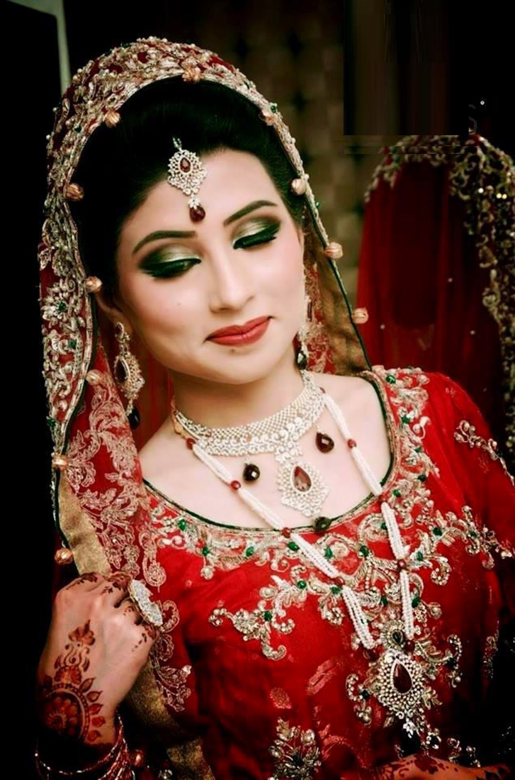 And Pretty Bridal Makeup Wallpaper - Bridal Hd - 1058x1600 Wallpaper - And Pretty Bridal Makeup Wallpaper - Bridal Hd - 1058x1600 Wallpaper -