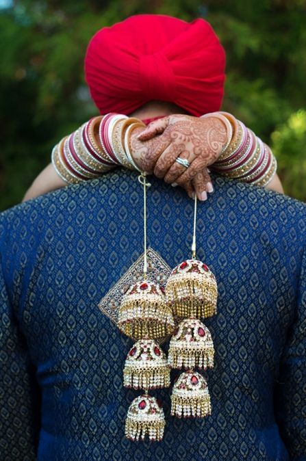 Punjabi Couple Shoulder Hand - HD Wallpaper 