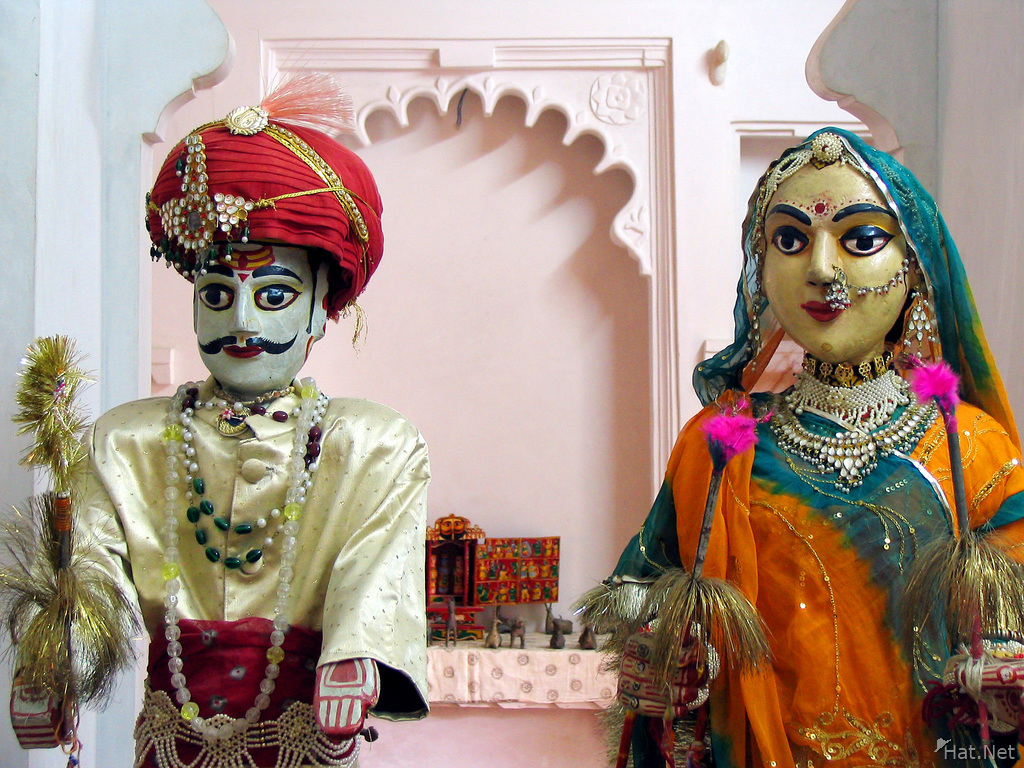 Indian Wedding Couple - Figurine - HD Wallpaper 