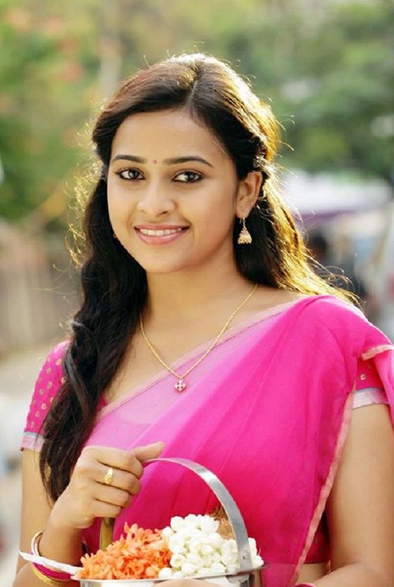 Sri Divya - HD Wallpaper 