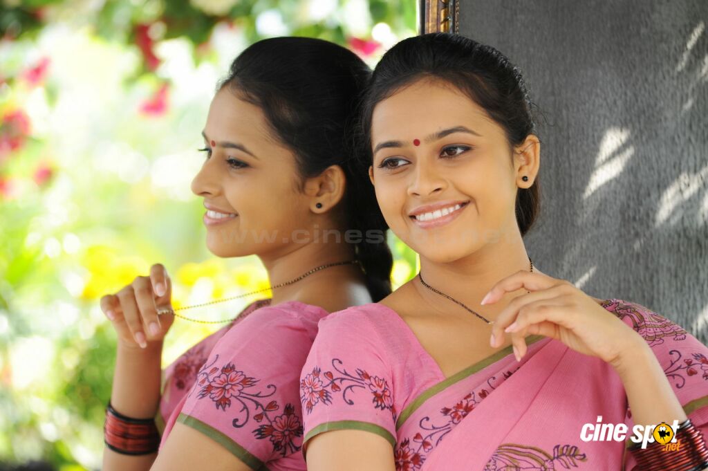 Sri Divya Full Hd Photo Download - HD Wallpaper 