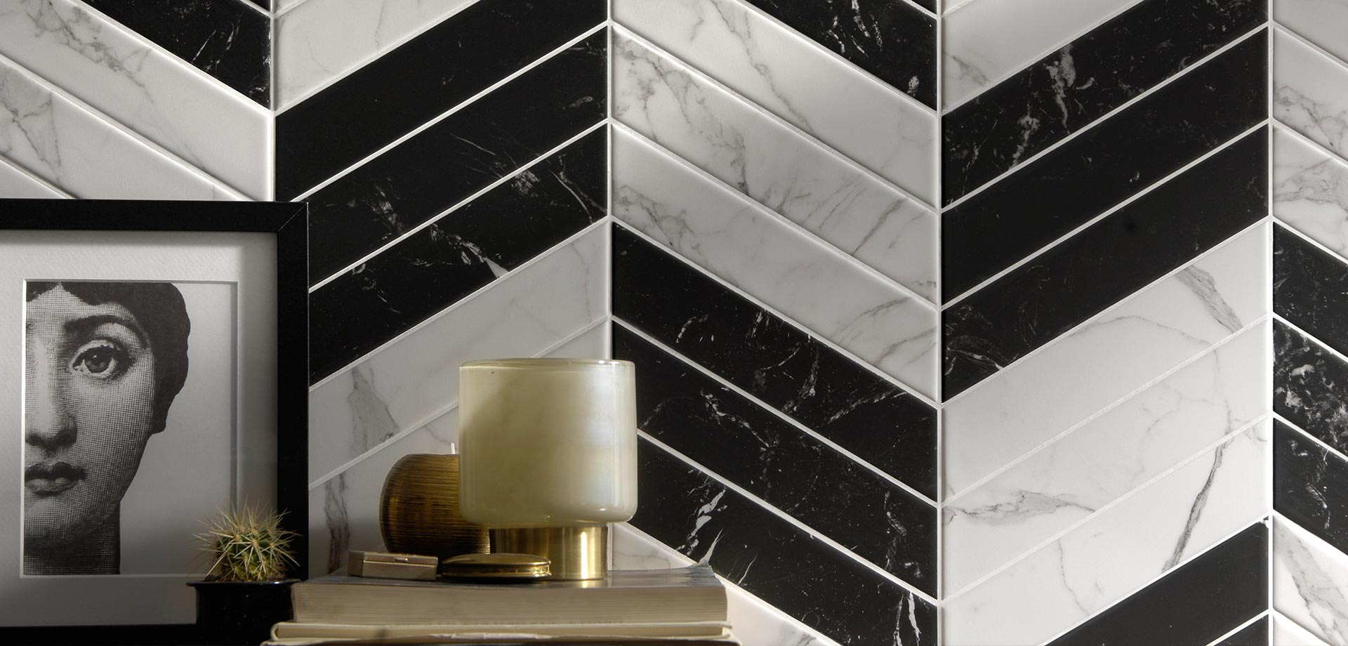 Chevron - Black White Chevron Tiles - HD Wallpaper 