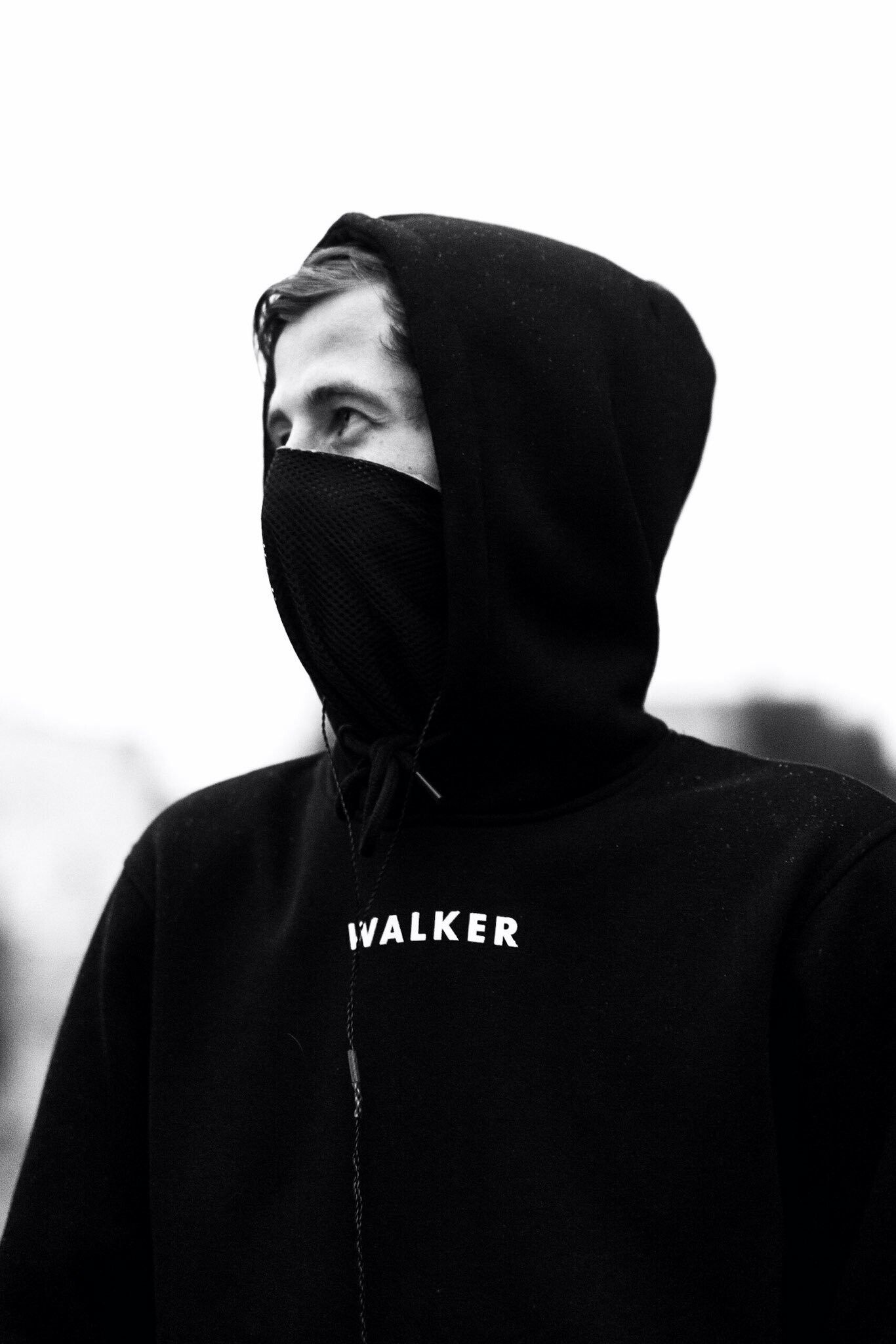 Alan Walker Hd Pics Download 1366x48 Wallpaper Teahub Io