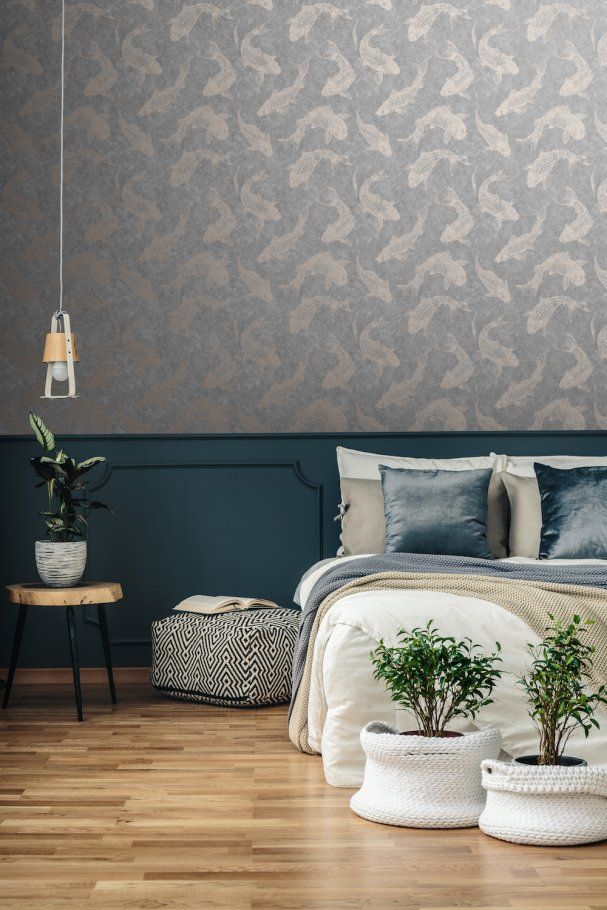 Grey Wallpaper And Brown Flooring - HD Wallpaper 