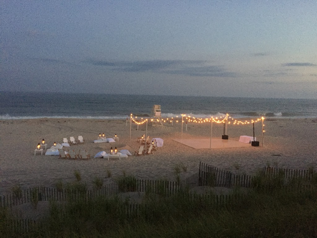 Wedding In Hamptons Beach - HD Wallpaper 