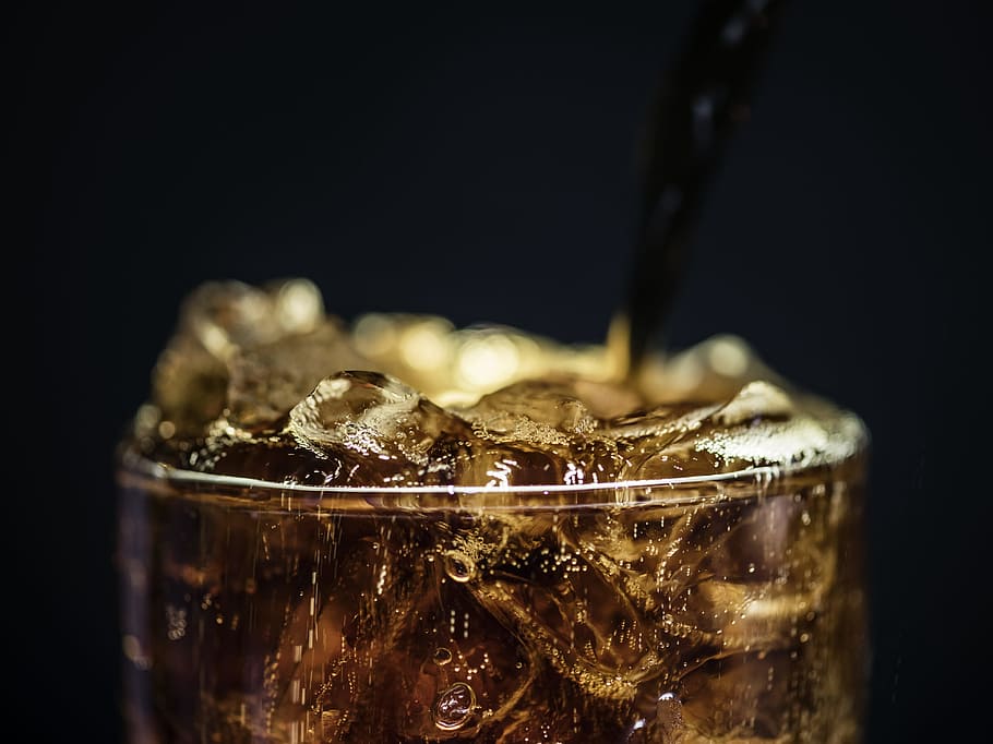 Bubble, Carbonated Drink, Cola, Cold, Cold Drink, Dehydration, - Soda Drink Glass Photography - HD Wallpaper 