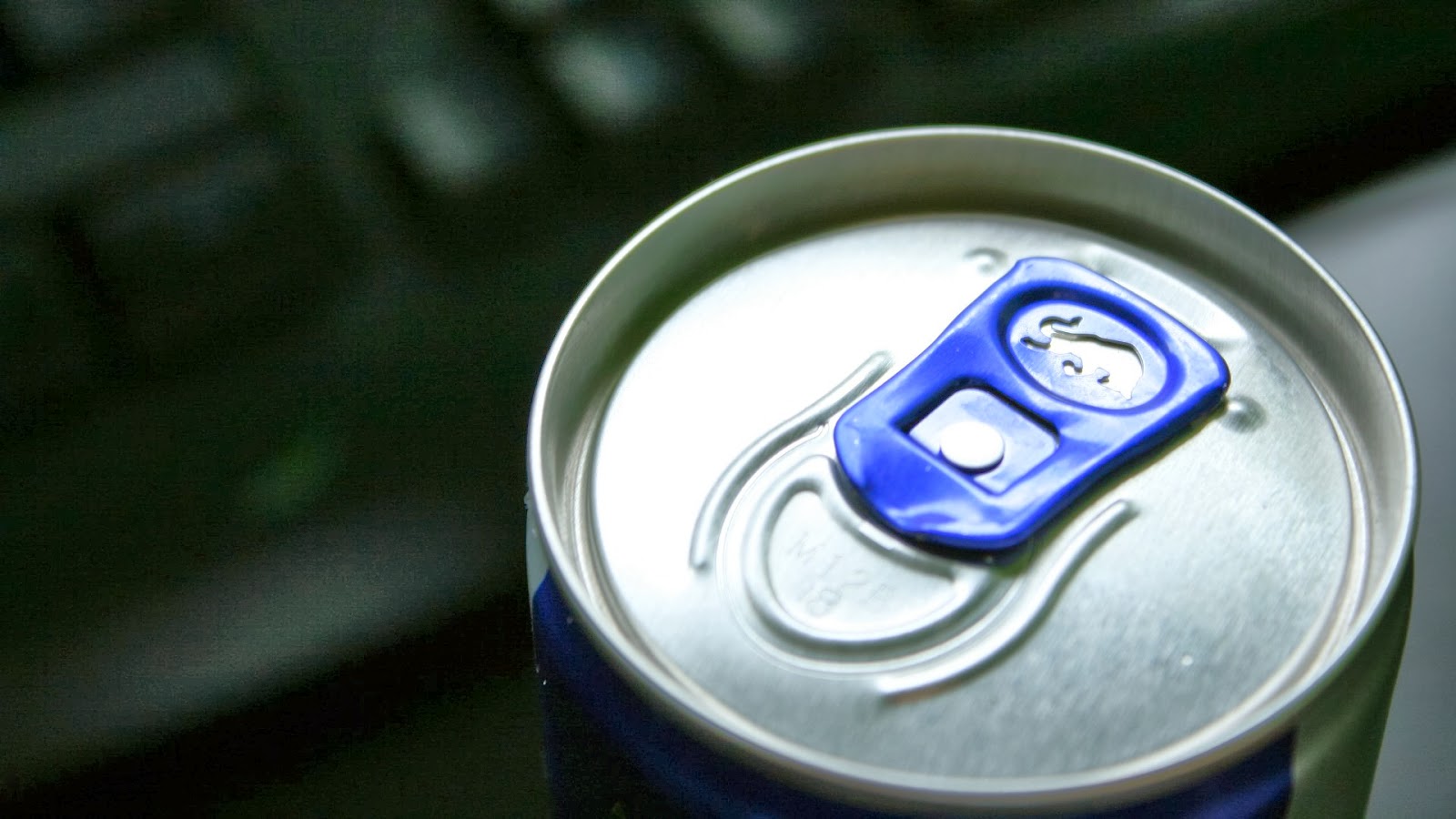 Red Bull Energy Drink Can Hd Wallpaper, Red Bull Energy - Can Top Red Bull - HD Wallpaper 