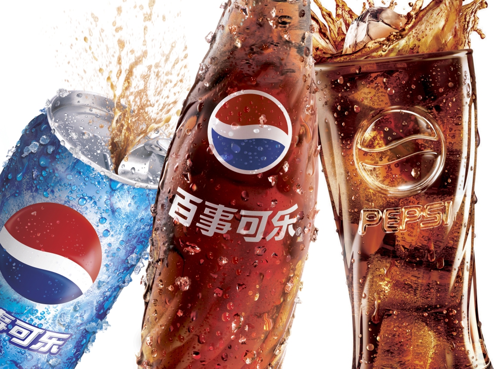 Pepsi Cold Drinks Splash With Ice - HD Wallpaper 