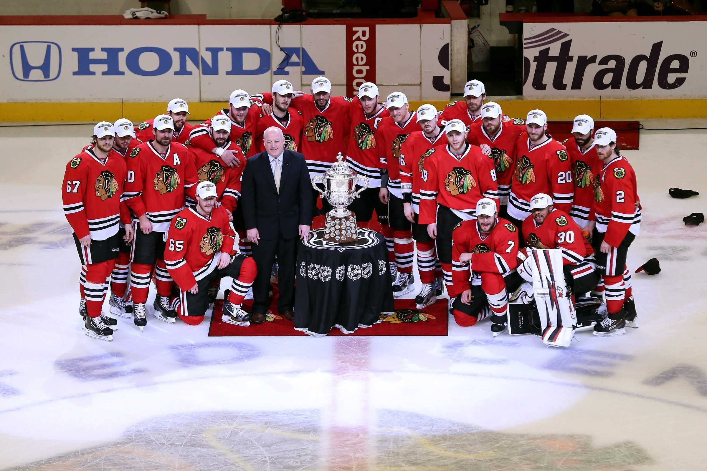 #28yyjx7 Chicago Blackhawks Stanley Cup Wallpaper Px - Chicago Blackhawks Google Background - HD Wallpaper 