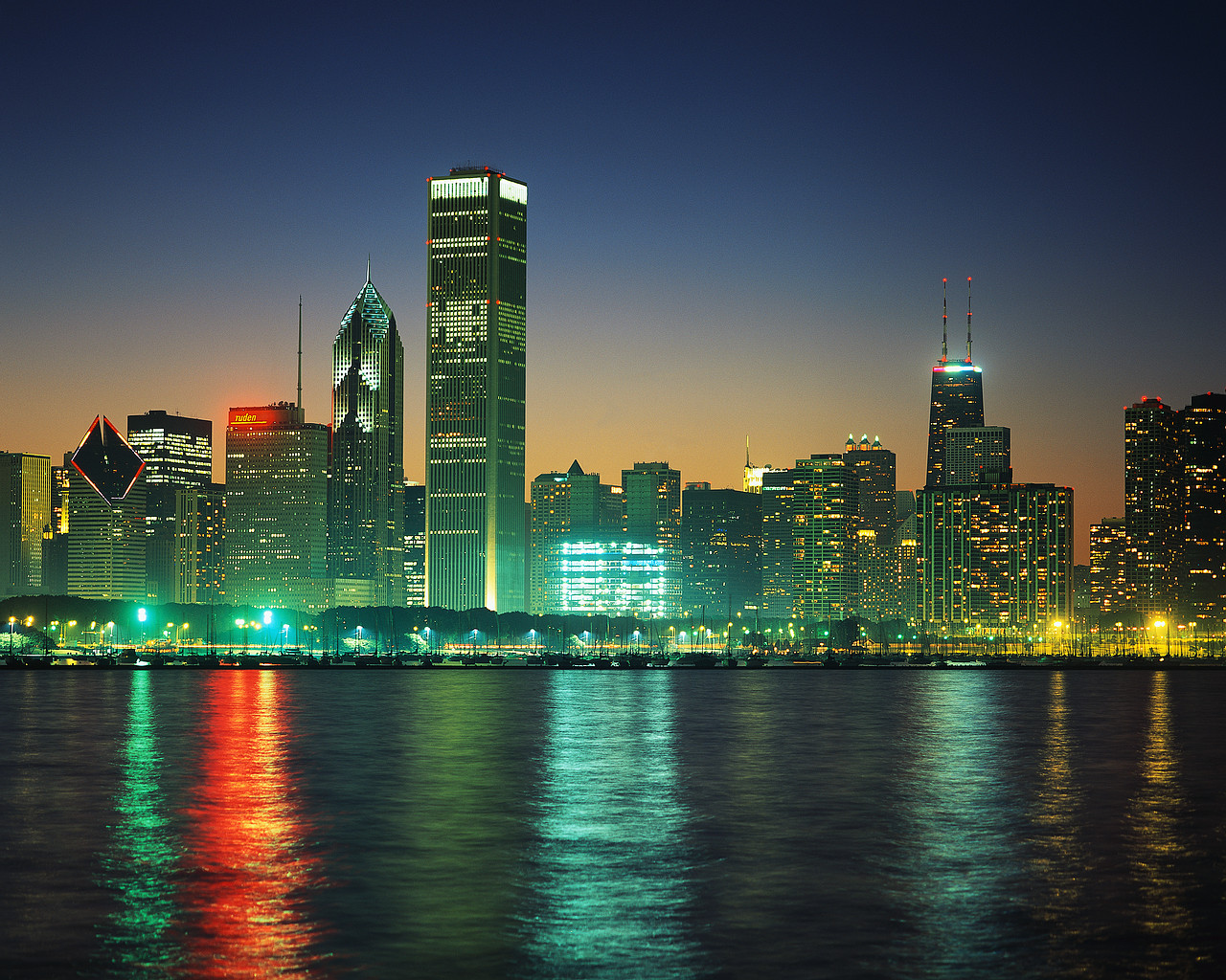 Time Is It In Chicago Illinois - HD Wallpaper 