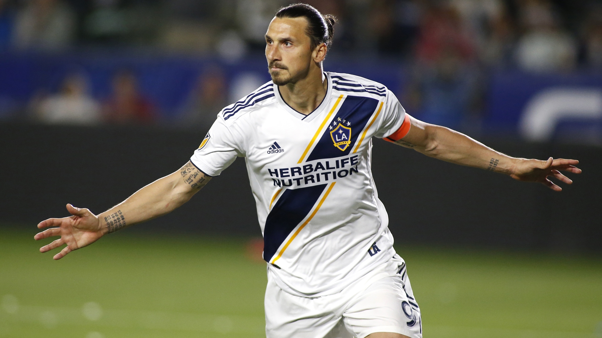 La Galaxy Star Zlatan Ibrahimovic - HD Wallpaper 