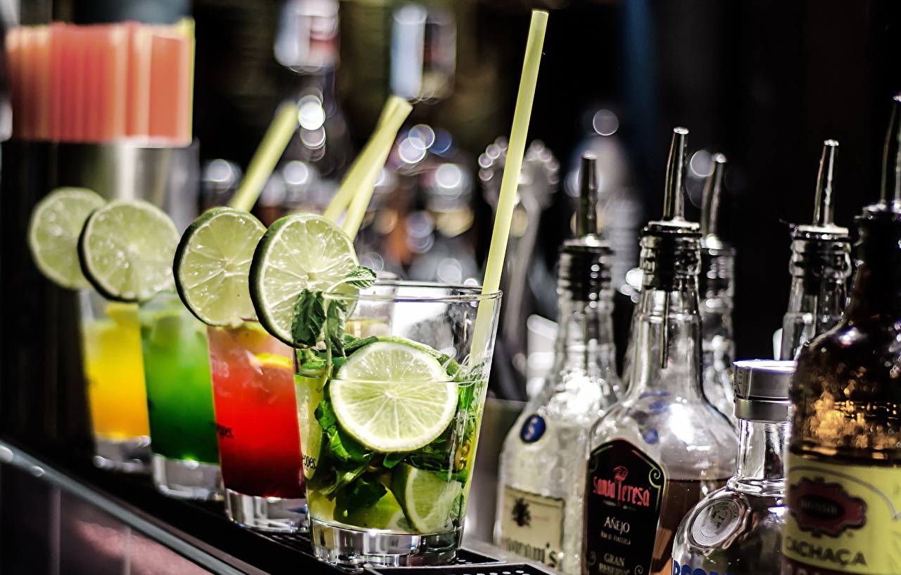 Bar Free Wallpapers For Your Desktop, Download Pictures - Барная Стойка С Коктейлями - HD Wallpaper 