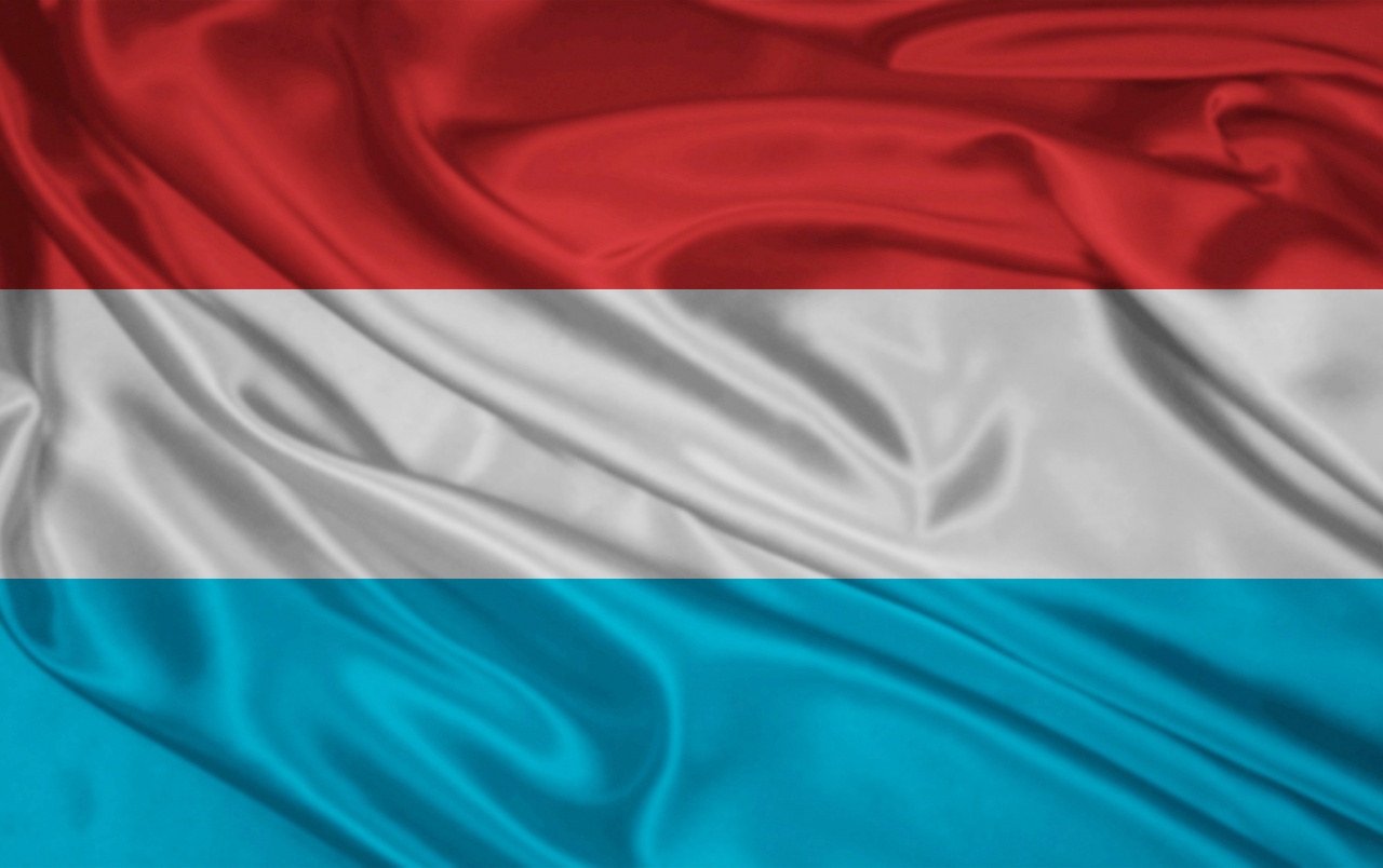 Luxembourg Flag Wallpapers - Bandera De Luxemburgo Y Holanda - HD Wallpaper 