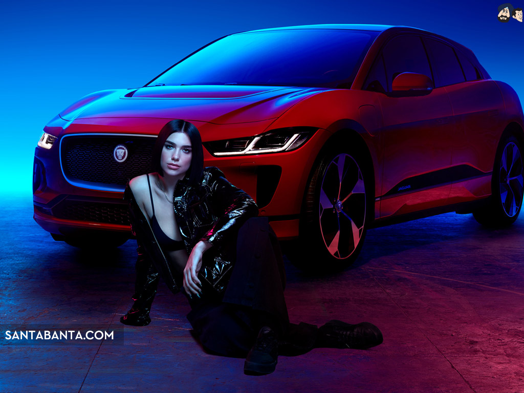 Dua Lipa Wallpaper - Dua Lipa And Jaguar - HD Wallpaper 