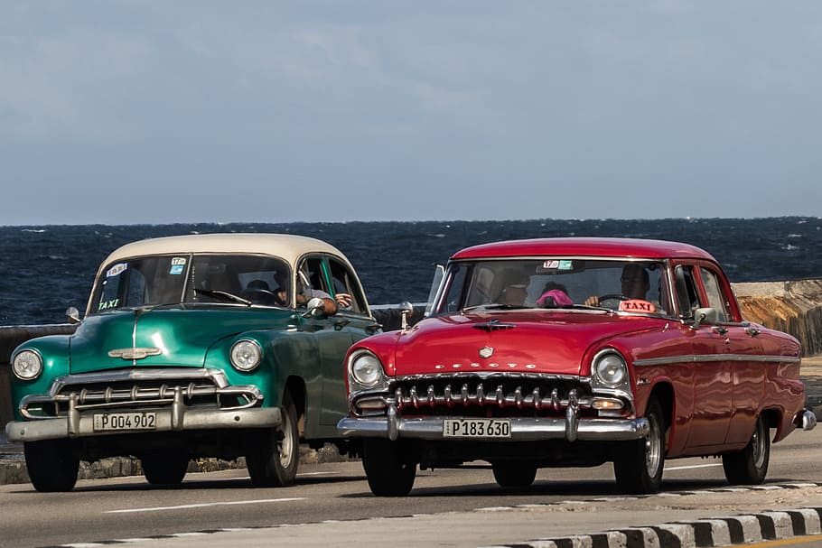 Cuba, Havana, Malecon, Almendrones, Green, Chevy, Red, - HD Wallpaper 