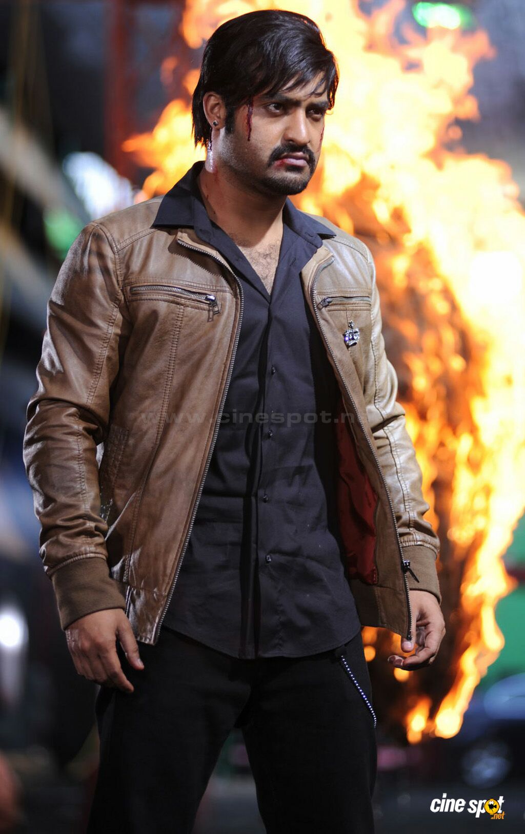 Jr Ntr Baadshah Hd - HD Wallpaper 