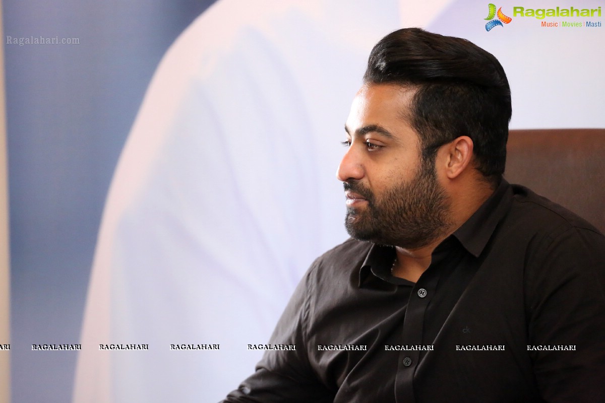 Ragalahari - HD Wallpaper 