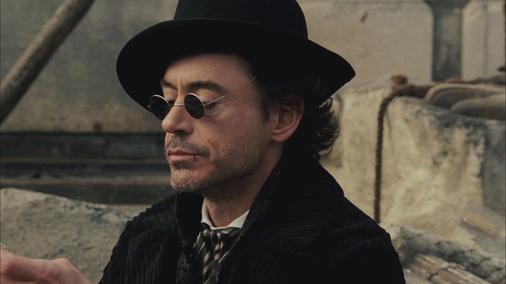 Wallpaper - Sherlock Holmes Robert Downey - HD Wallpaper 