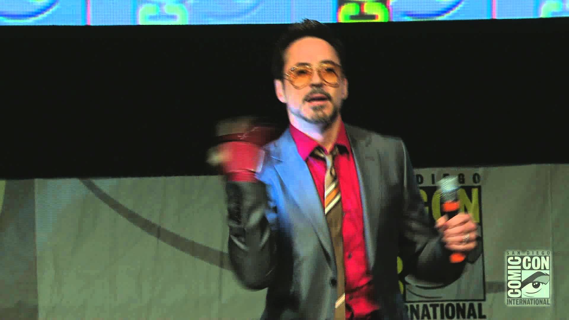 Queue 
 Data Src Robert Downey Jr Iron Man Wallpaper - San Diego Comic-con International - HD Wallpaper 