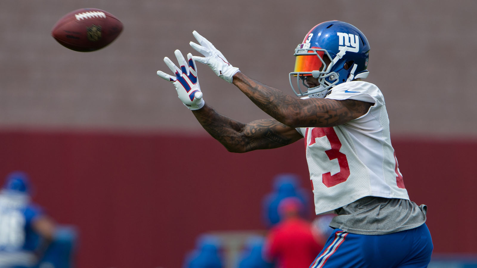 Odell Beckham Jr On The Field - HD Wallpaper 