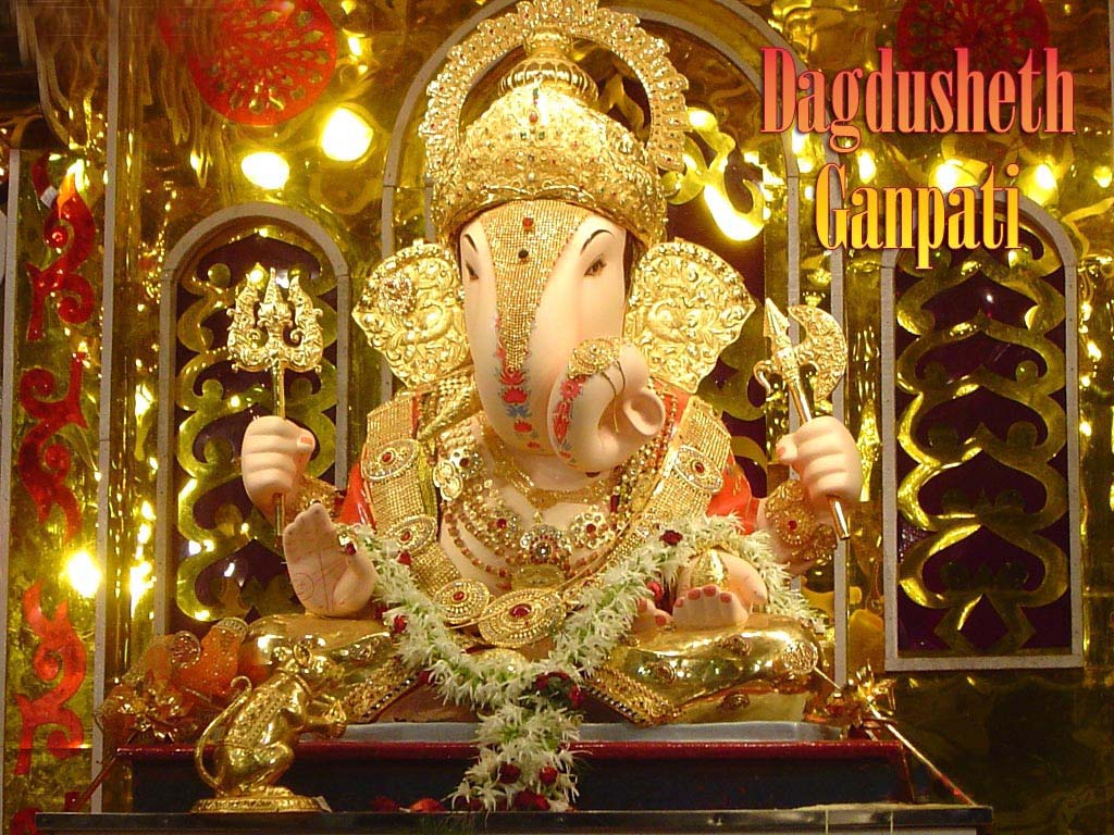 Download Wallpaper Of Lord Ganesh - Dagdusheth Ganpati Photo 2010 - HD Wallpaper 