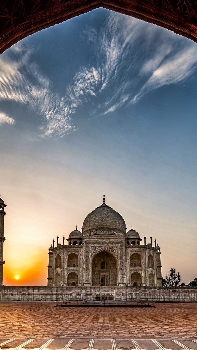 Iphone Wallpaper India, Taj Mahal, Mosque, Gate, Dawn - Taj Mahal - HD Wallpaper 