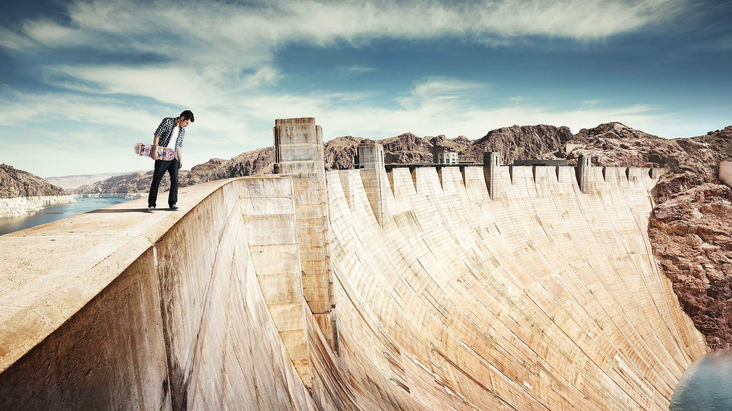 Skateboarding Wallpaper Art - HD Wallpaper 