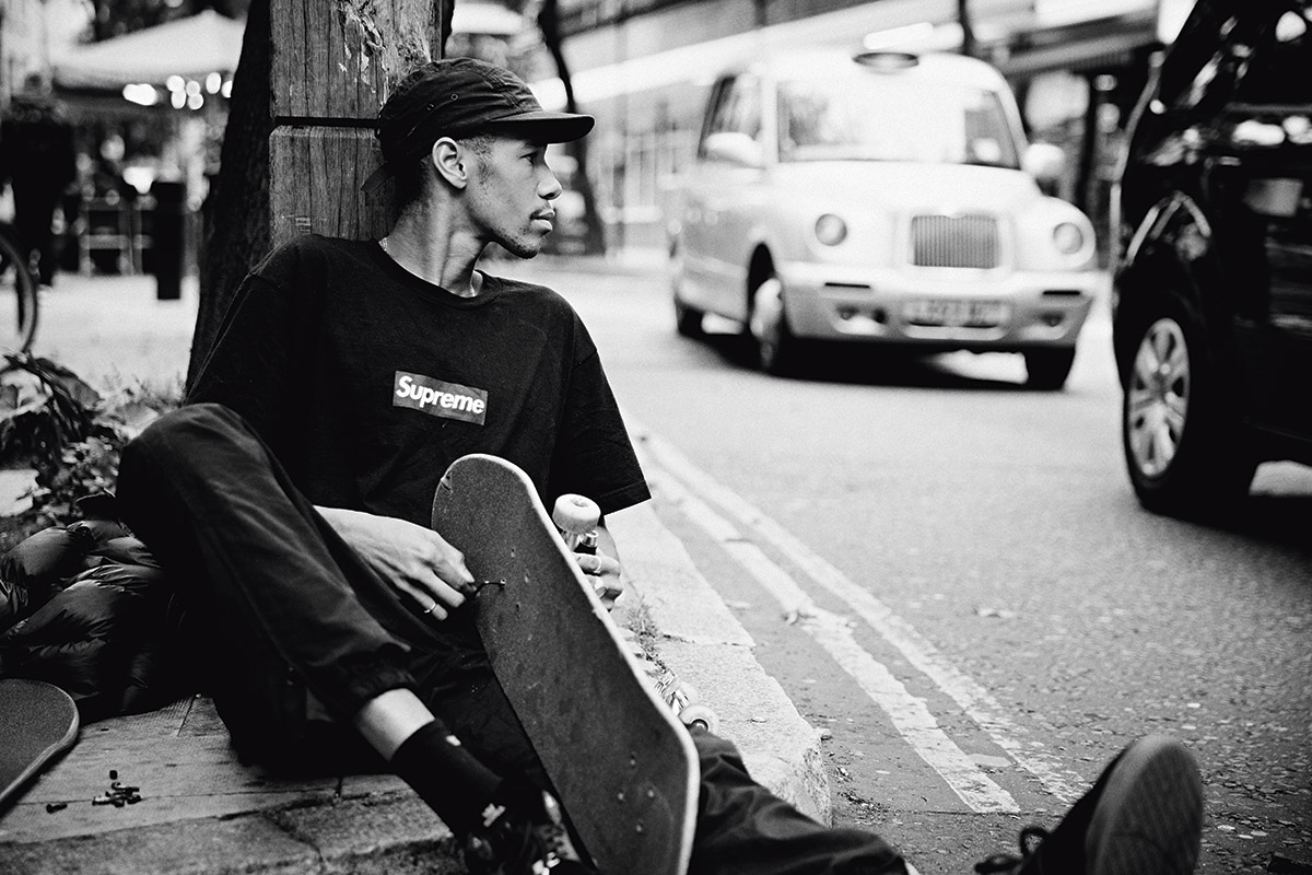 Palace Skater - HD Wallpaper 