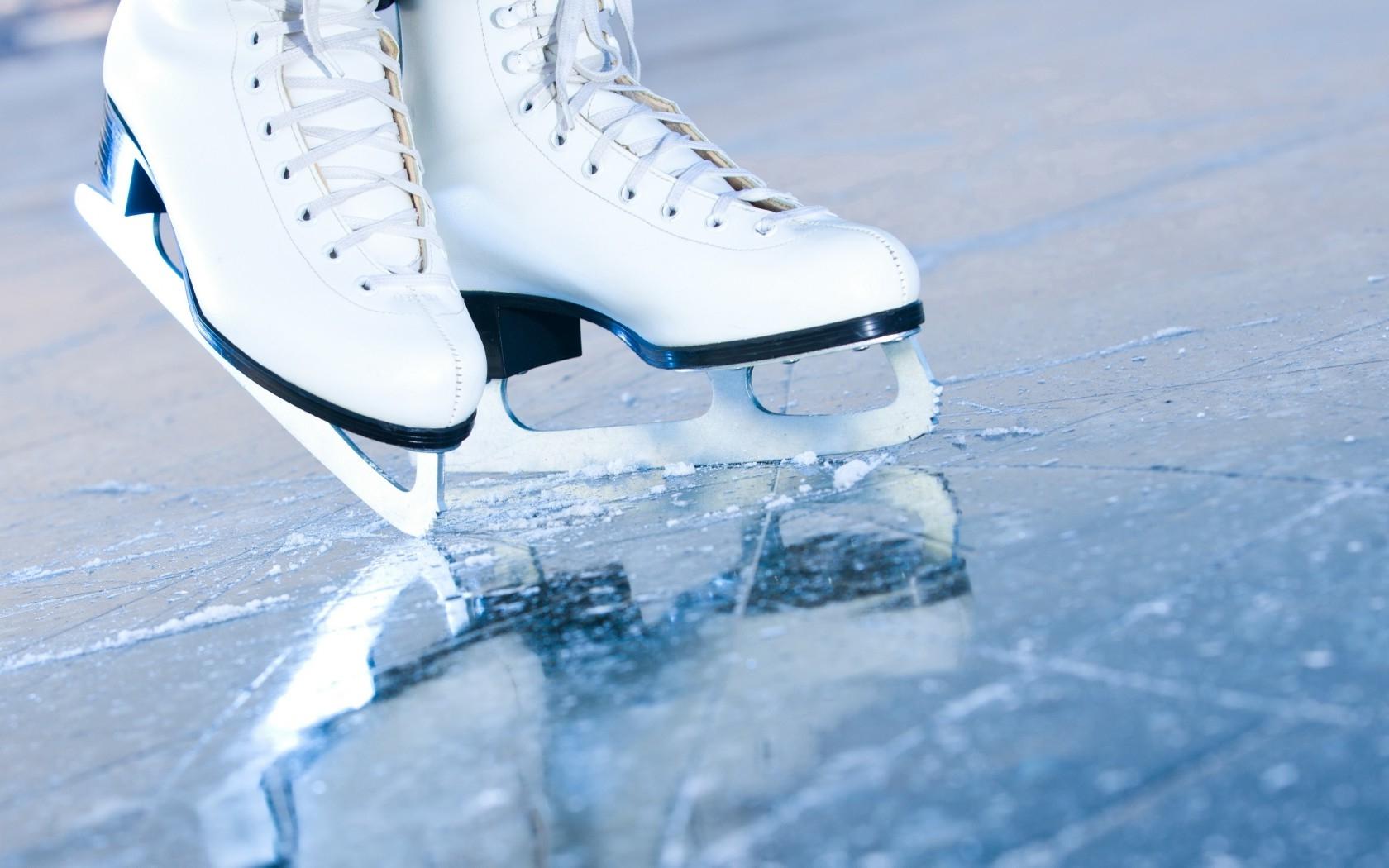 Ice Skating Wallpapers Hd - HD Wallpaper 
