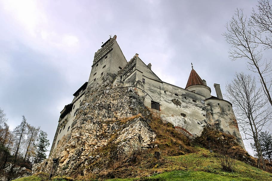Bran Castle, Romania, Castelul Bran, Fortress, Transylvania, - Vrsac Nova Godina 2020 - HD Wallpaper 