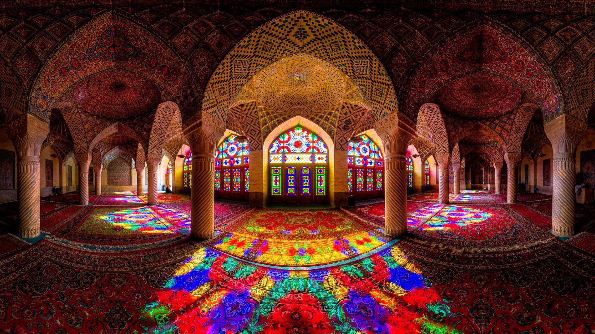 Wallpaper Masjid Al-haram Inside View Mosque Mecca - Nasir Ol Mulk Mosque - HD Wallpaper 