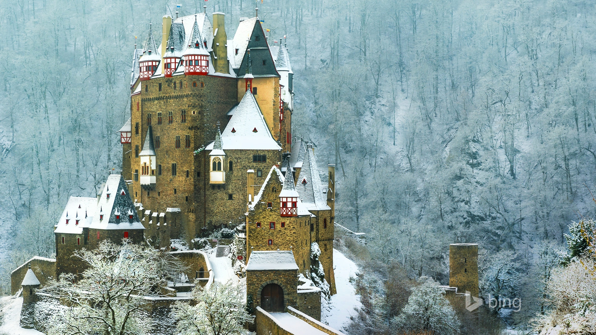 Burg Eltz - HD Wallpaper 