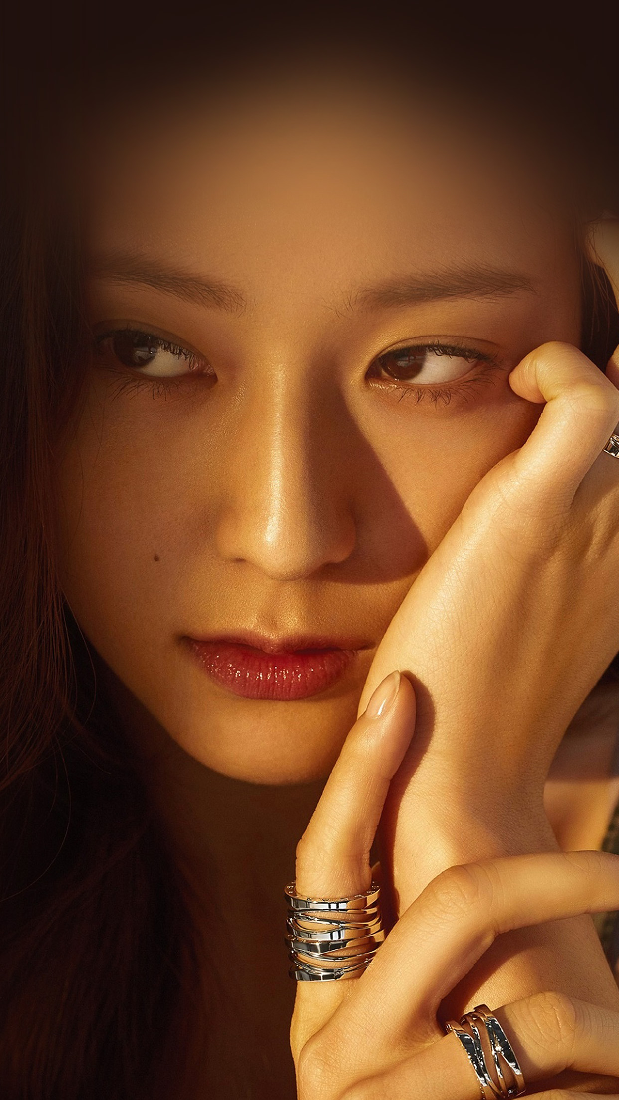 Krystal Jung Vogue 2017 - HD Wallpaper 