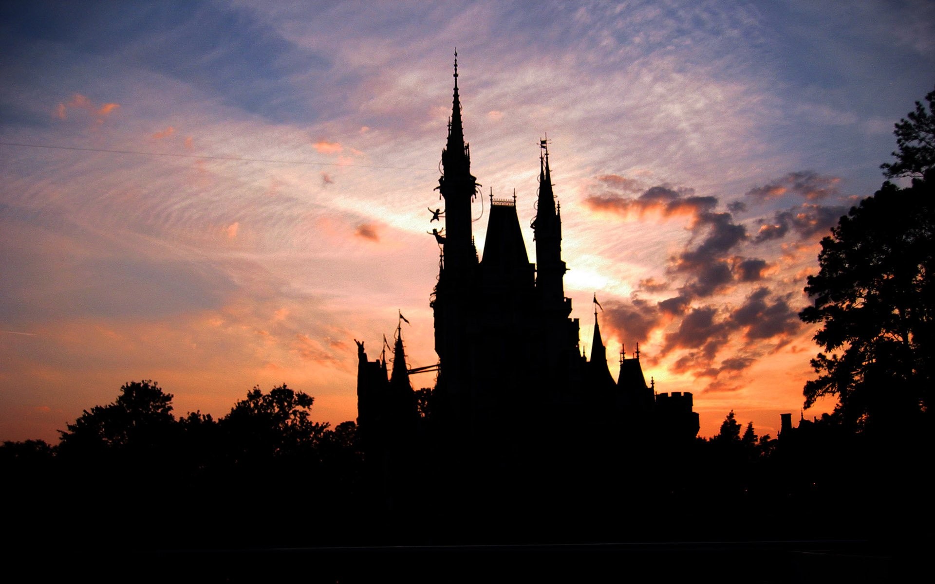 Disney Castle Wallpaper Hd, Disney Castle Hd Collection - Disney Castle Horror - HD Wallpaper 