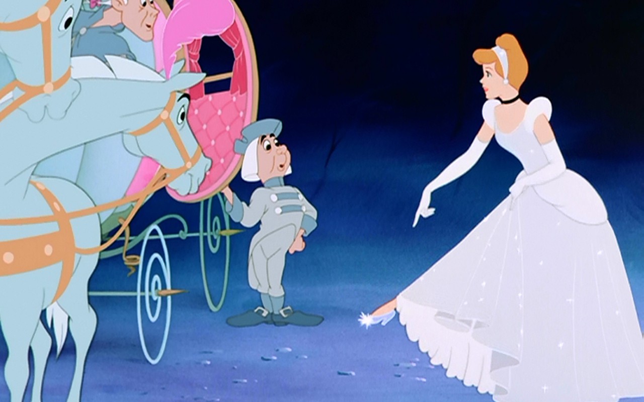 Cinderella Glass Slipper - HD Wallpaper 