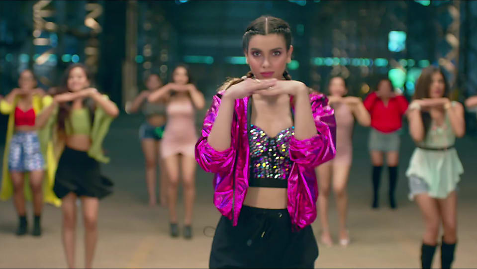 Diana Penty Sheher Ki Ladki - HD Wallpaper 