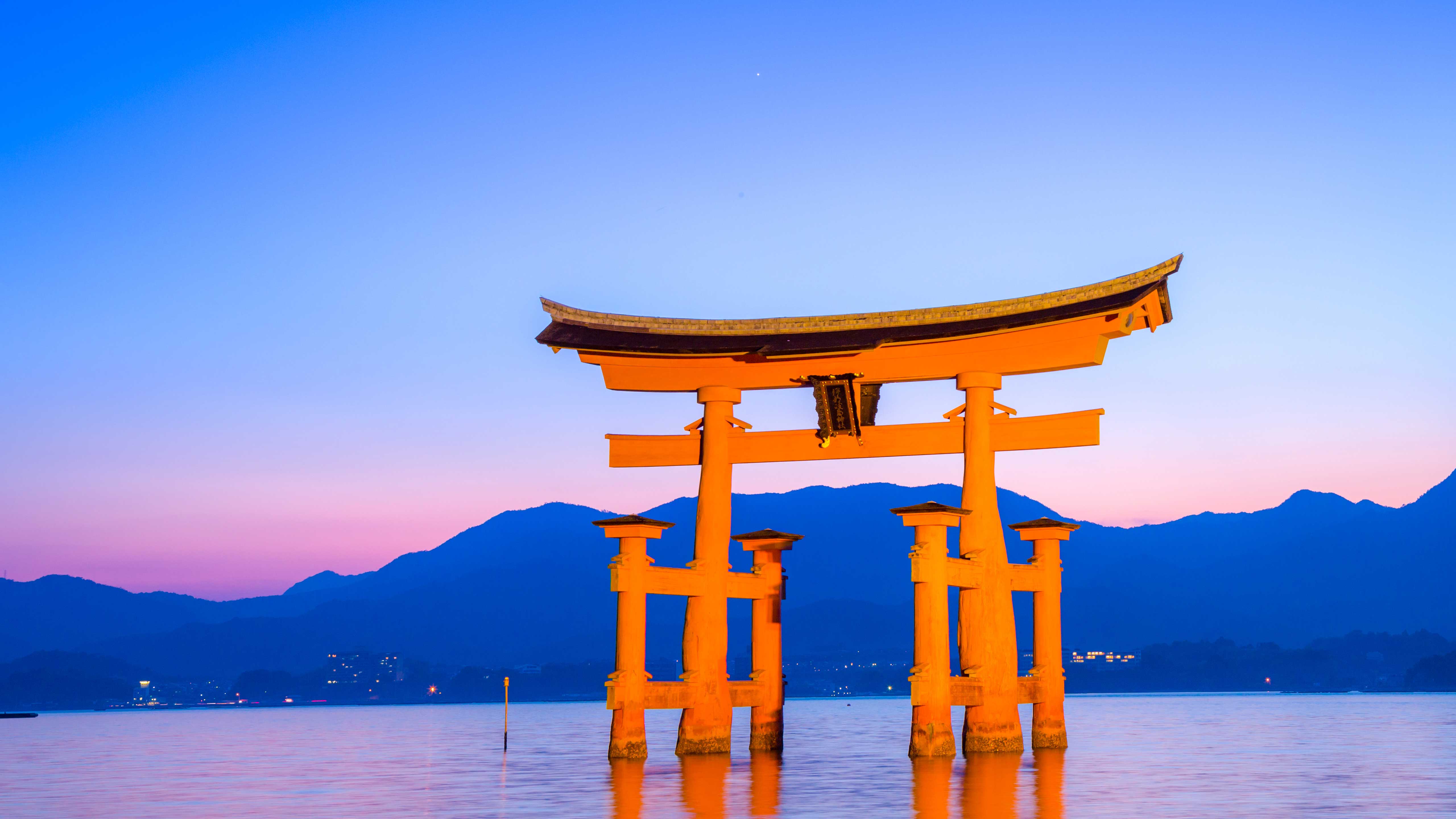 Itsukushima Shrine - HD Wallpaper 