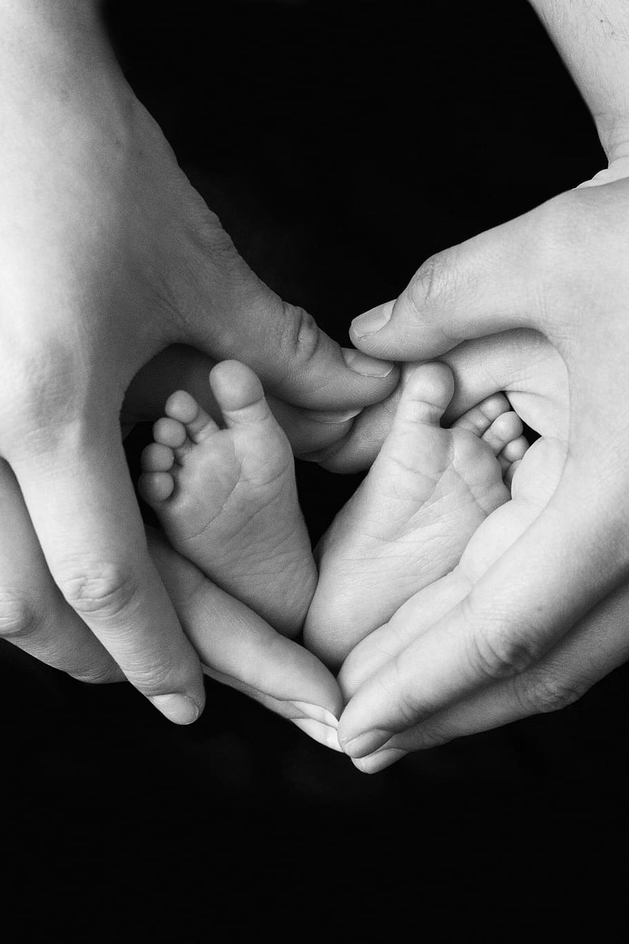 Person, Human, Finger, Hand, Baby, Newborn, Heart, - Barefoot - HD Wallpaper 