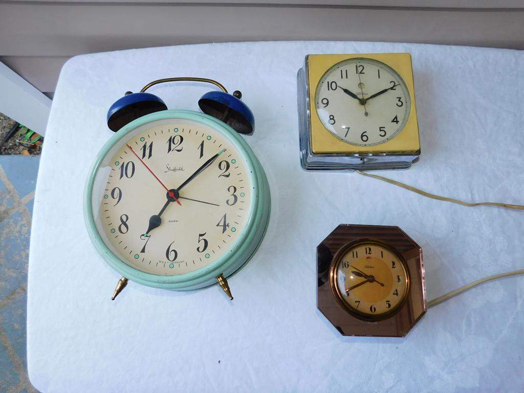 3 Vintage Kitchen Clocks - Alarm Clock - HD Wallpaper 