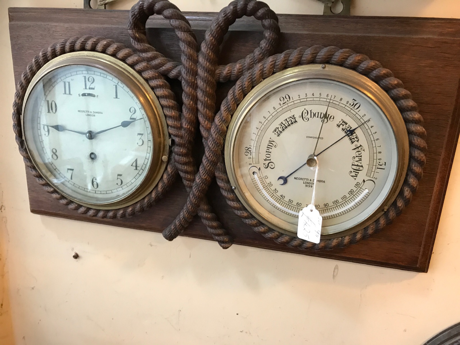 Nautical Clock Barometer - Quartz Clock - HD Wallpaper 