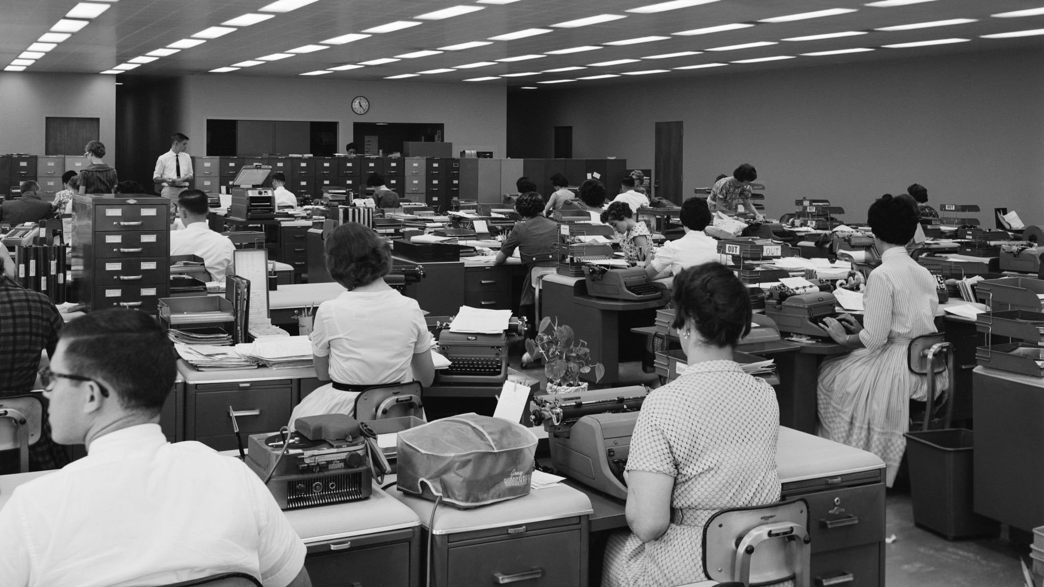 Workplace Black And White - HD Wallpaper 
